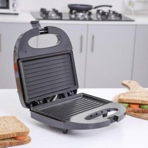 Geepas GGM6001 Portable Powerful 700W 2 Slice Grill Sandwich Maker with Non-Stick Plates