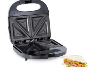 Geepas GGM6002 Portable Powerful 700W 2 Slice Grill Sandwich Maker with Non-Stick Plates