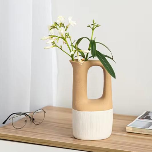 Jordie Vase