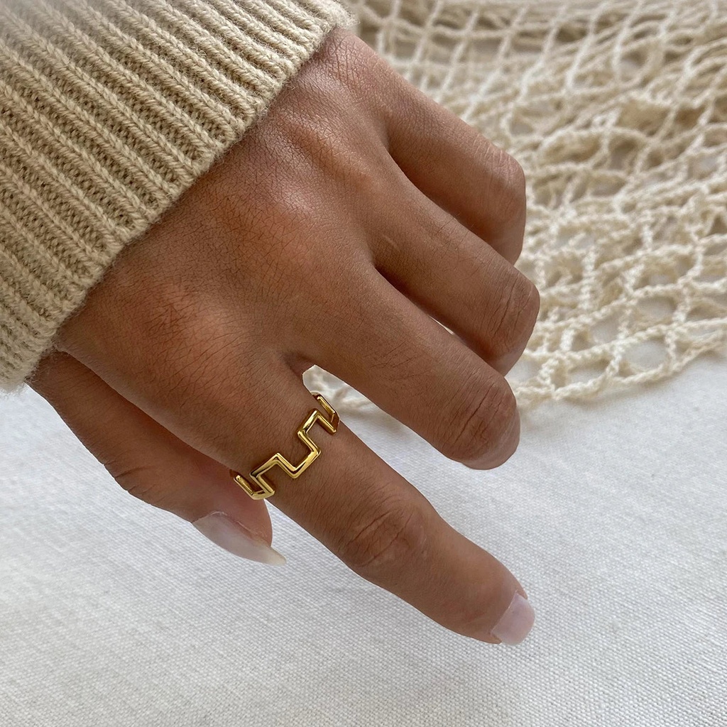 Tetra Ring