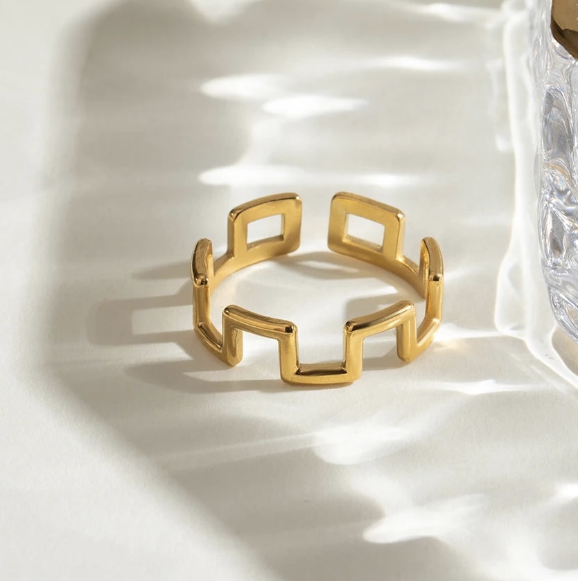 Tetra Ring