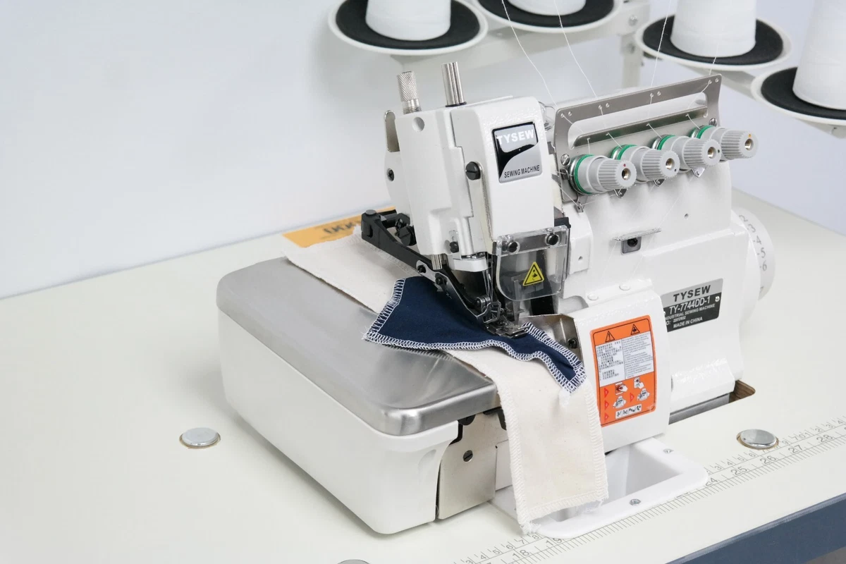 SIRUBA OVERLOCK MACHINE Model 747