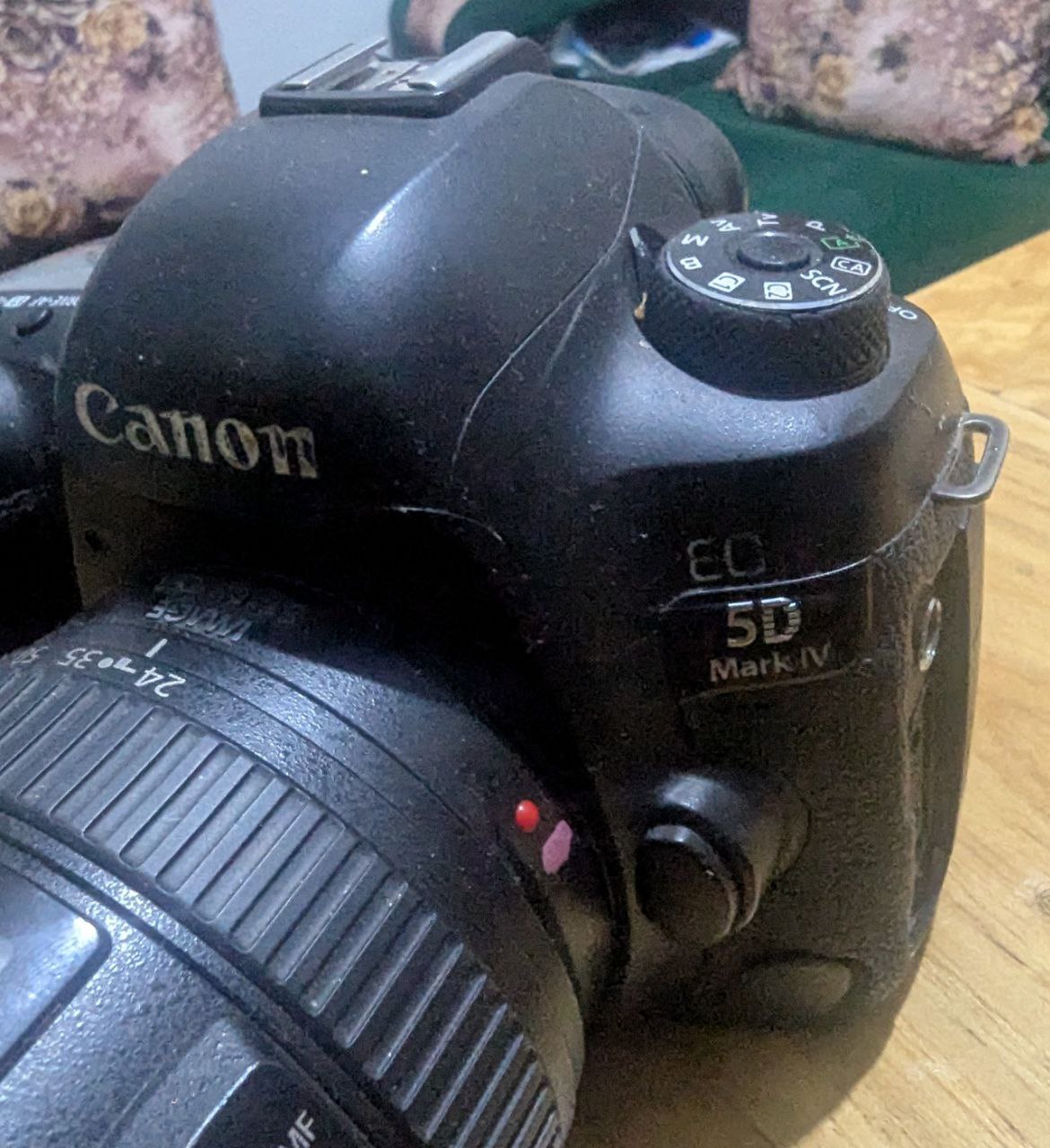 Canon EOS 5D Mark IV camera with 24-105 best ultrasonic powerfull lens