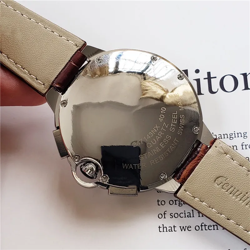 Catier Classy Analog Watch With Genuine Leather