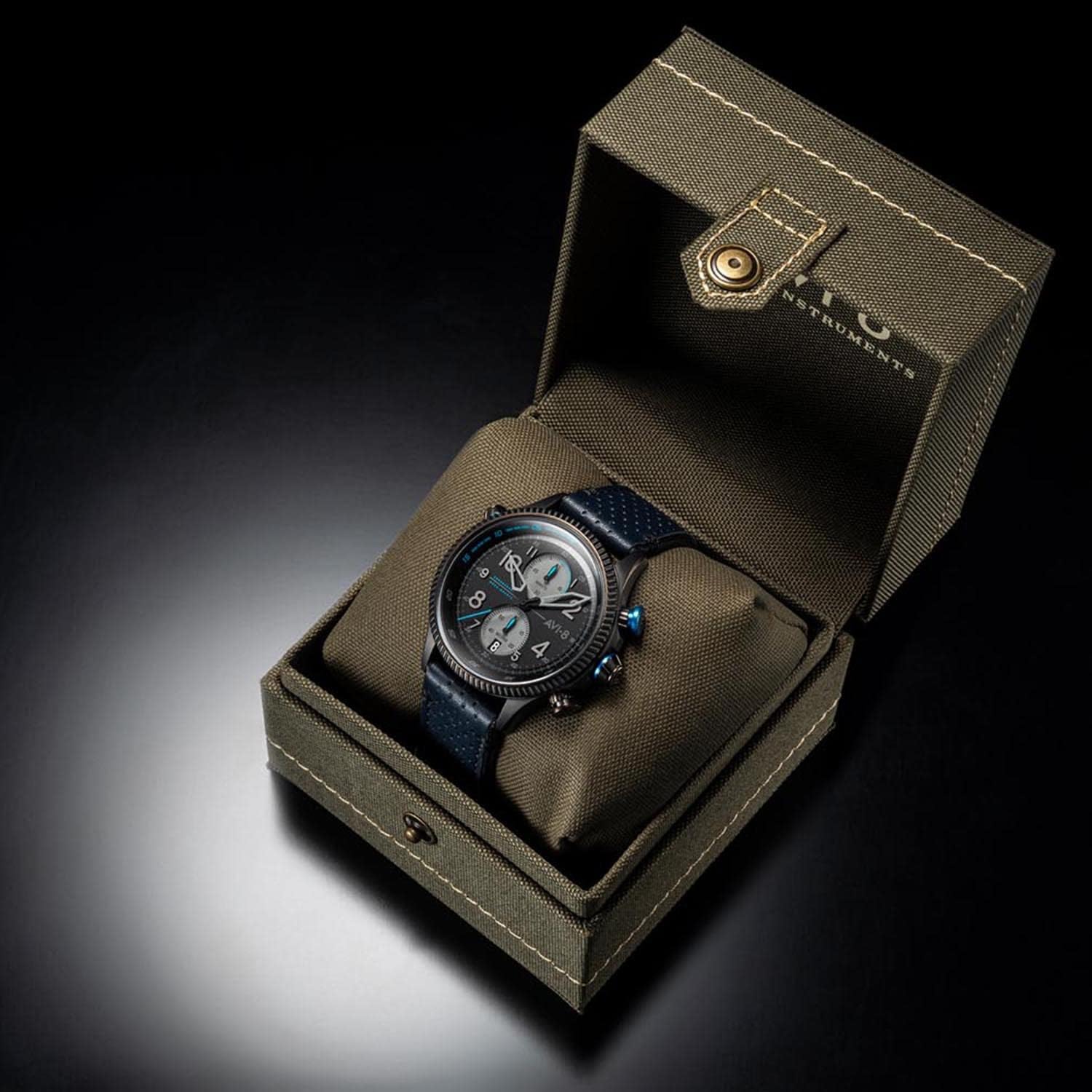 AVI-8 Men's 43 Mm Hawker Hunter Duke Chronograph Japanese Meca Quartz Aviator Watch With Leather Strap AV-4080