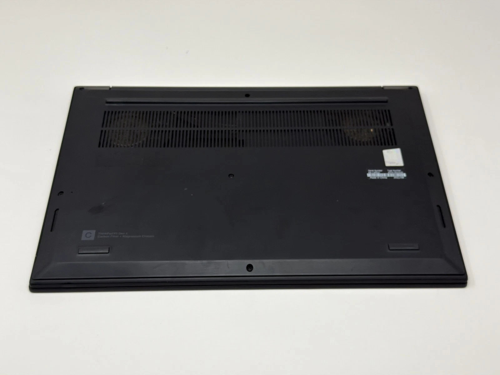 Lenovo ThinkPad P1 Gen 3 Intel Core i9-10885H 2.GHz 1TB 32GB 16in FHD