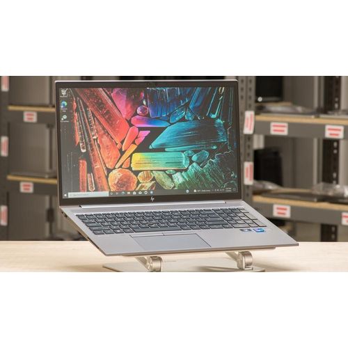 Hp ZBook REFURBISHED Firefly 15 G7 Workstation Touch Screen Laptop 15.6" FHD Display lntel Core i7-10610U 16GB RAM, 512GB PCIe® NVMe™ SSD 4GB NVlDlA Quadro P520 Graphics Windows 11 Pro