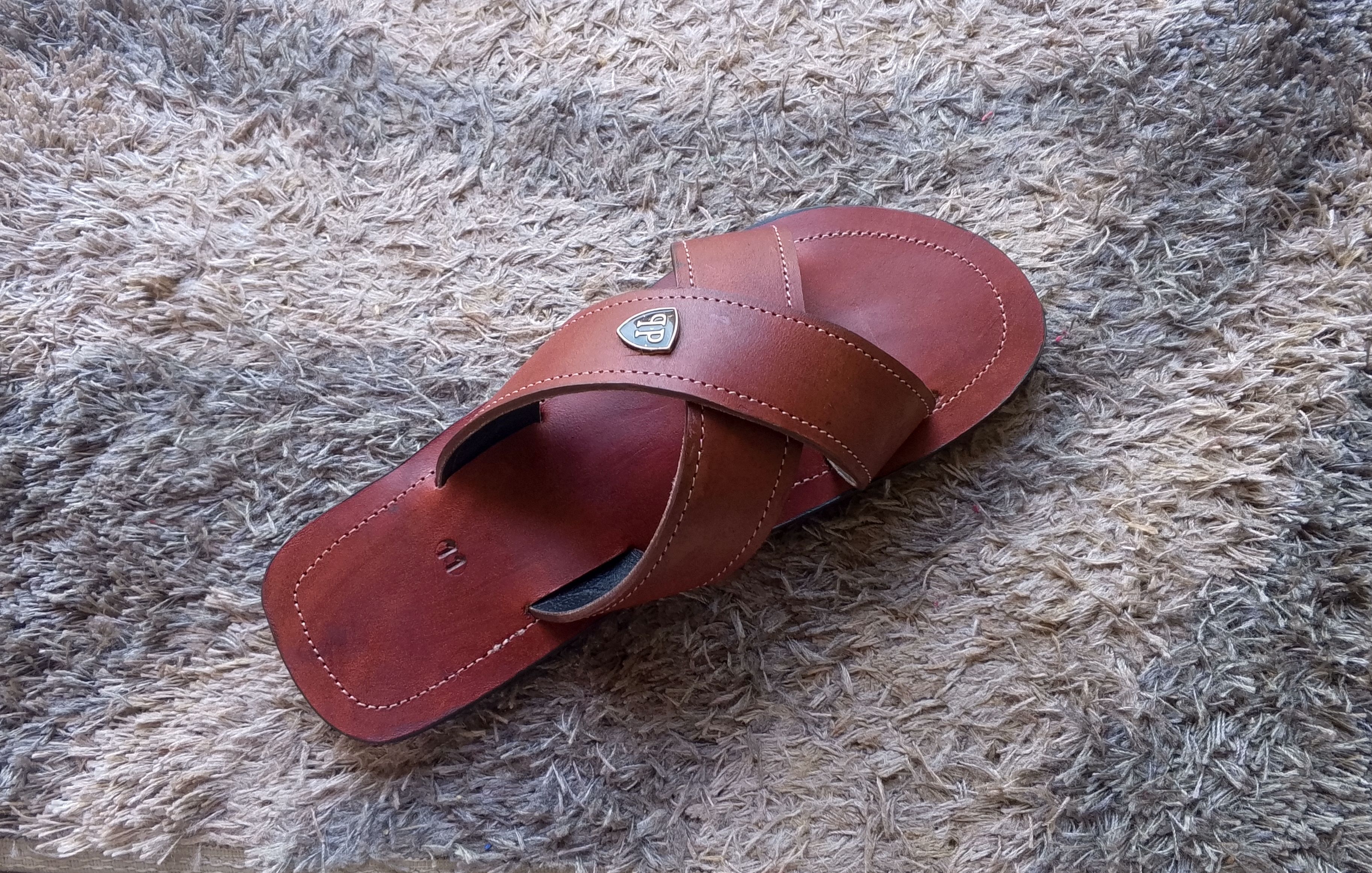 MEN SANDAL CRAFTED -X DESIGN