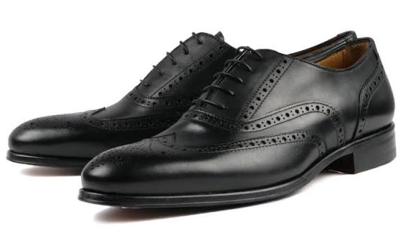 Wing Tip Oxford