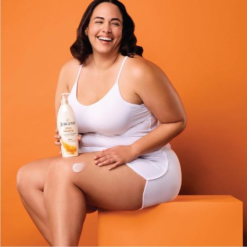 Jergens Ultra Healing Lotion 621Ml For Extra Dry Skin-White