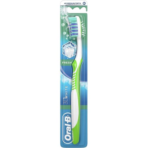 ORAL-B  3D White Fresh Toothbrush-Green