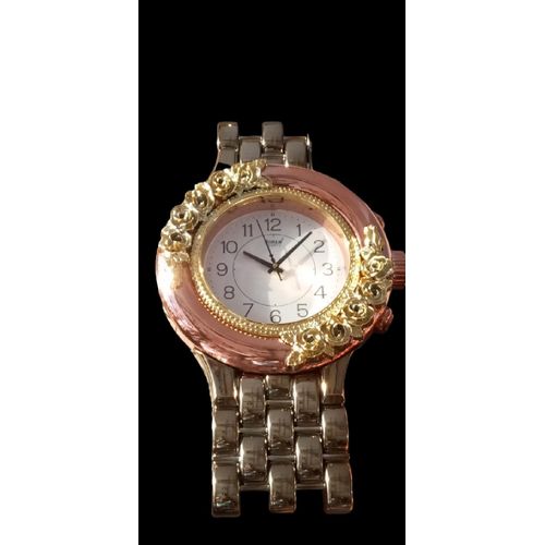 Sonam Quartz Wall Designer Clock big wall clock