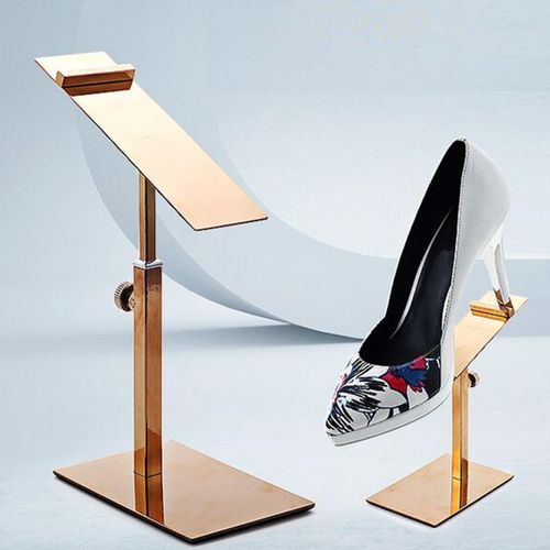 Stand For Boutique Iron Prop   Gold