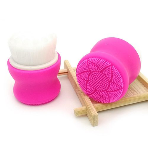 Face Brush Lip Scrub Brush with Soft Bristle Rose Red