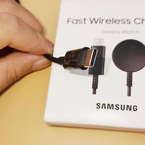 Samsung EP-OR900 Watch Super Fast Wireless Charger Charging Dock USB Type C - Black