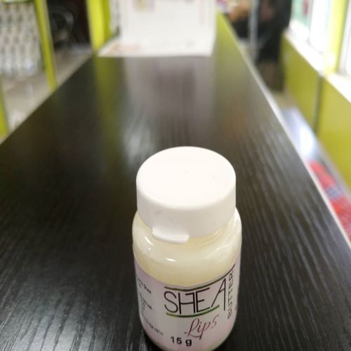 Mantra SHEA BUTTER LIP BALM