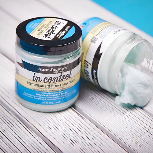 Aunt Jackie'S In Control Moisturizing & Softening Conditioner.