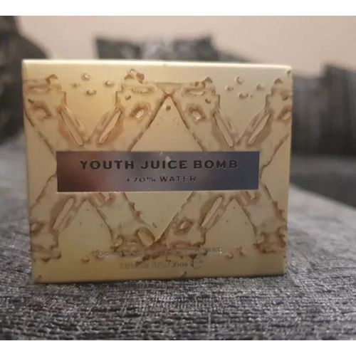 Revolution Youth Juice Bomb – 70% Water Gel Primer