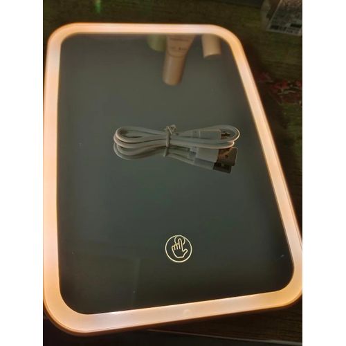 Easy Rechargeable Makeup Led Mirror