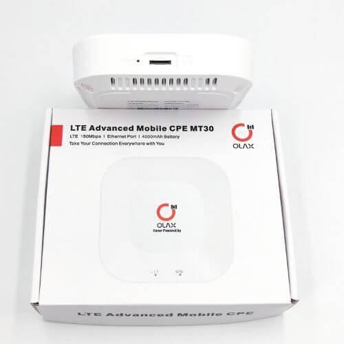 OLAX Advanced MT30 Hotsale Wifi 4g LTE Routers Type-C 4000mah Battery Wireless Router CPE LAN Port Pocket Modem Mobile Router-White