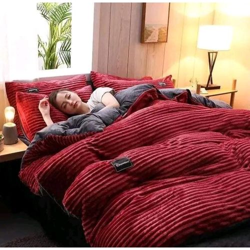 Luxury coral velvet Duvet kind size  6 by 6 maroon