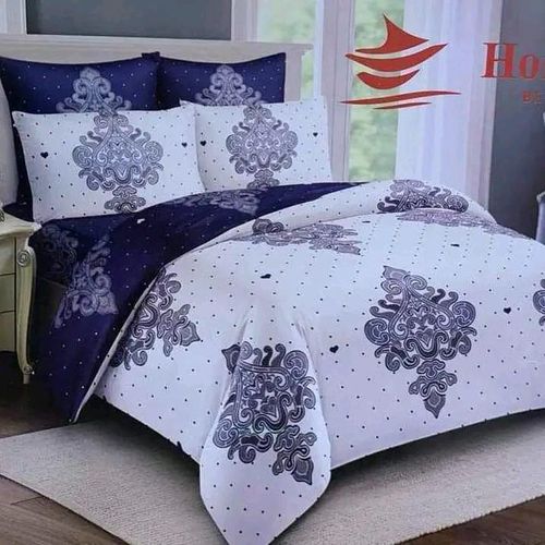Duvet cover set with one bedsheet and 2pillowcases 6 by 6 multicolour