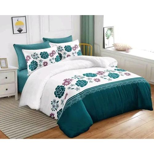 Duvet set comes with 2pillowcases and one bedsheet 6 by 6 multicolour with Green