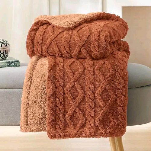 Fleece blanket brown
