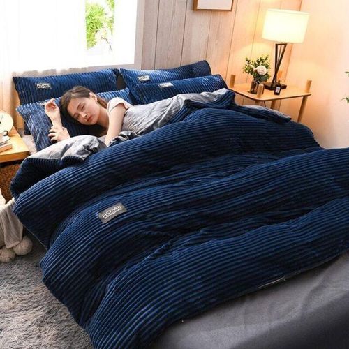 4PC Coral Velvet Duvet Set(Navy Blue)-1 Bedsheet,2 Pillowcases And 1 Duvet (5*6)