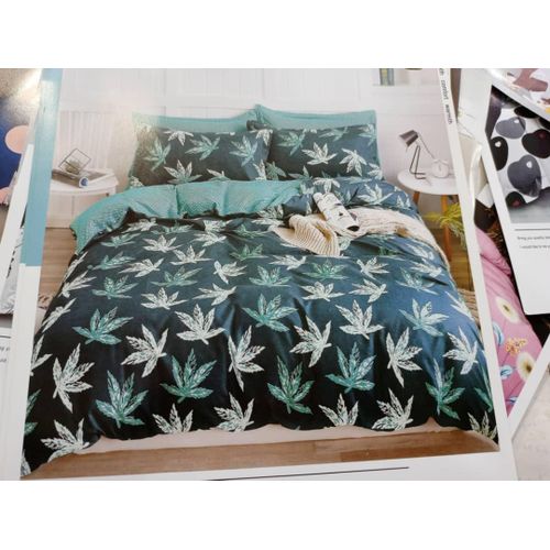 4pc Duvet Set With 1Bedsheet & 2Pillowcases- Multicolor