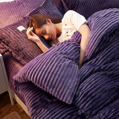 Duvet 4Pc Set Double Faced 1Bedsheet&2 Pillow Cases With Free Pillows
