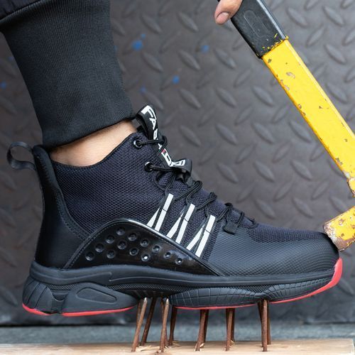 Lightweight Safety Shoes Men Work Sneakers Work Boots-Black