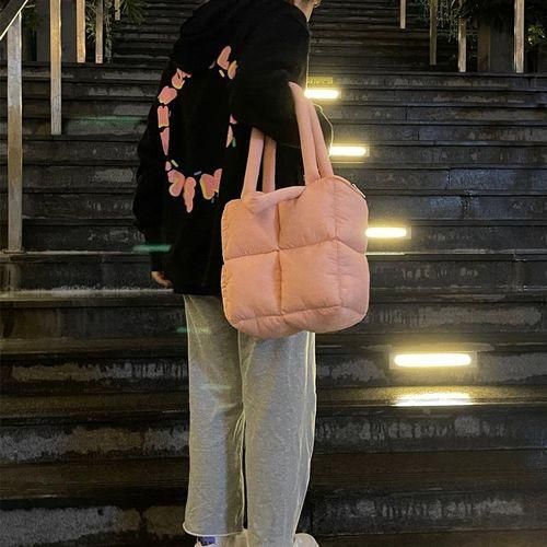 Highend rhombus soft cottonfilled largecapacity tote bag for women 2022 new autumn and winter versatile underarm shoulder bag white