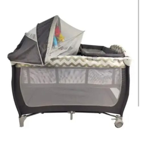 Travel Bed for Baby, Portable Baby Playpen with Entryway, Infant Toddler Bed, Folding Travel Baby Cot with bag -Grey Pink, With Changing Table