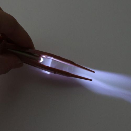 OMG* Baby Flashlight Dig Booger Clip Infants Clean Ear Nose Navel Visible Safety Tweezers Safe Forceps Cleaning Supplies Health Care