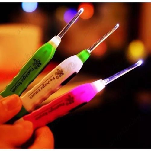 1pcs LED Flashlight Ear Pick Cleaner Earpick Remove Spoon Curette Baby Child Ear Wax Care Tools