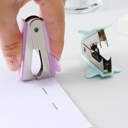 Staple Remover Mini Small Claw Staple Puller For