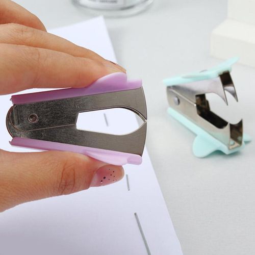 Staple Remover Mini Small Claw Staple Puller For