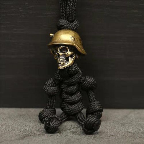 1pc Skull Head Keychain Car Biker Helmet Pendant Keychain Braided Rope Paracord Buddy Bag Hanging Backpack Doll Toy
