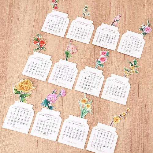 2025 Desk Calendar Desktop Decoration Calendar For  B