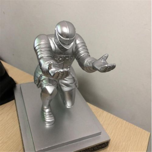1 pc Silver Executive Knight's Pen Holder Armor Hero Pen Metal 1000g Holder Suitable For Placing Various Pens 150*100*150mm