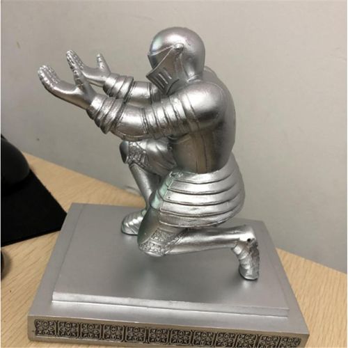 1 pc Silver Executive Knight's Pen Holder Armor Hero Pen Metal 1000g Holder Suitable For Placing Various Pens 150*100*150mm