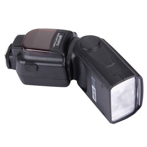 TRIOPO TR-960ii Flash Speedlite For Canon / Nikon DSLR Cameras