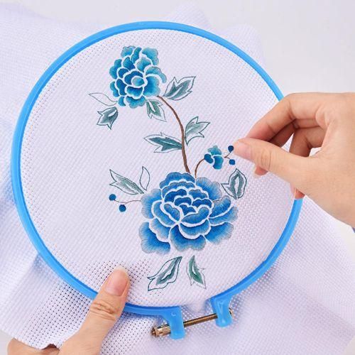 4Pcs Embroidery Hoops Plastic Circle Cross Stitch Hoop Ring Set For