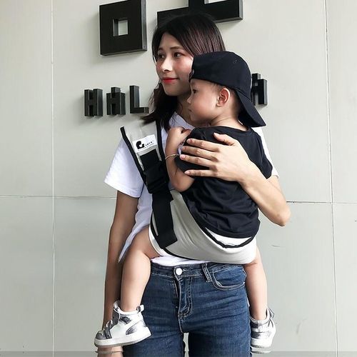 Multifunctional Simple Baby Carrier Lightweight Four Seasons Front Holding