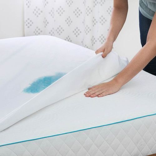Elegant 5*6 Fitted Waterproof Mattress Protector - White