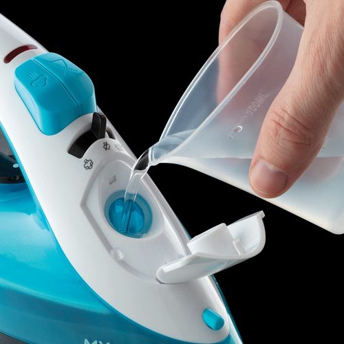 Russell Hobbs Soleplate Steam Iron Box - Blue