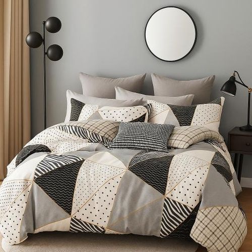 5*6 4Pc Duvet Set, 1 Bed Sheet & 2 Pillow Cases- Multicolour