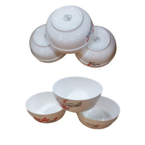 Other 6 Pieces of Soup & Cereal Bowls - White