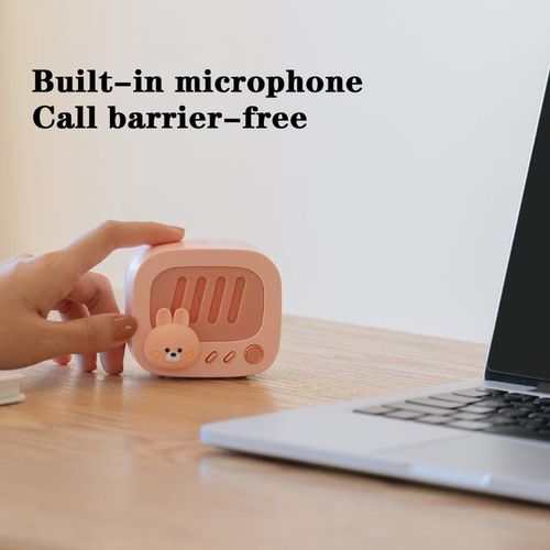 Portable Mini Cartoon Wireless Bluetooth Speaker Built-In Microphone For Connection Calls Cute Bear Family Decoration Subwoofer